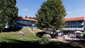 Hotels in Sainte-Foy-Lès-Lyon